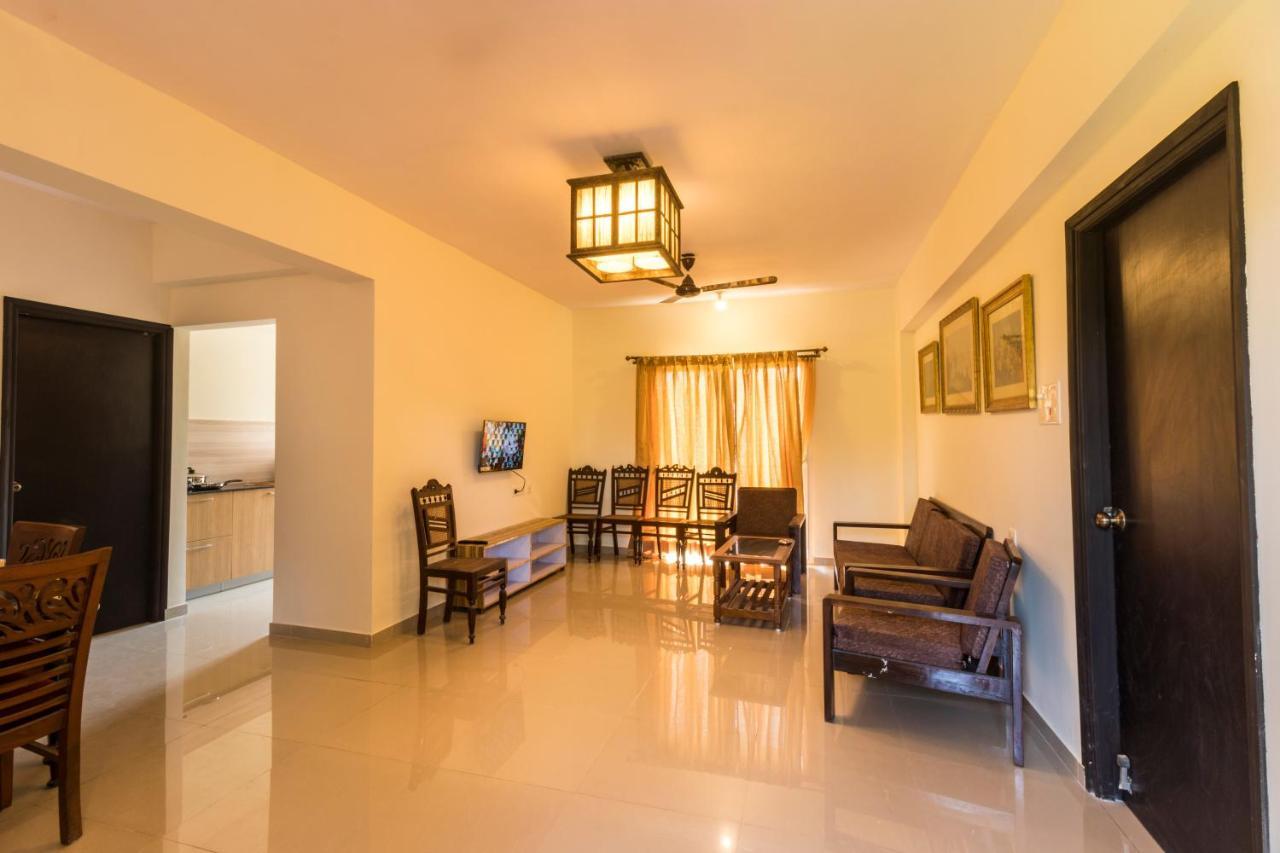 Ronnie'S Studio Apartment Arpora Bagian luar foto