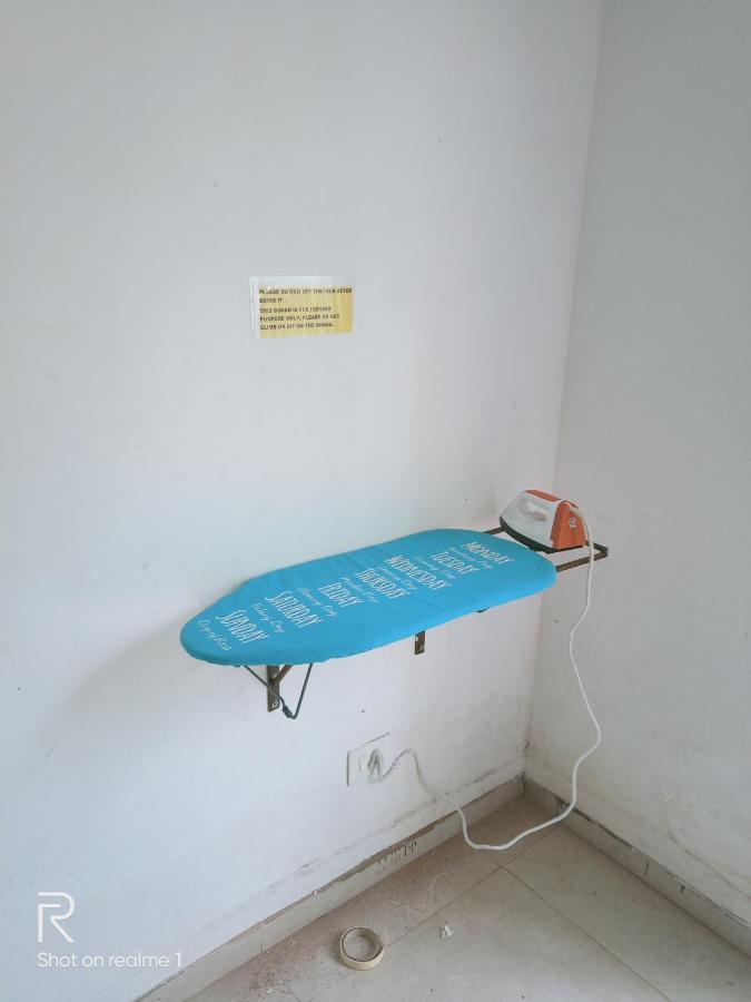 Ronnie'S Studio Apartment Arpora Bagian luar foto