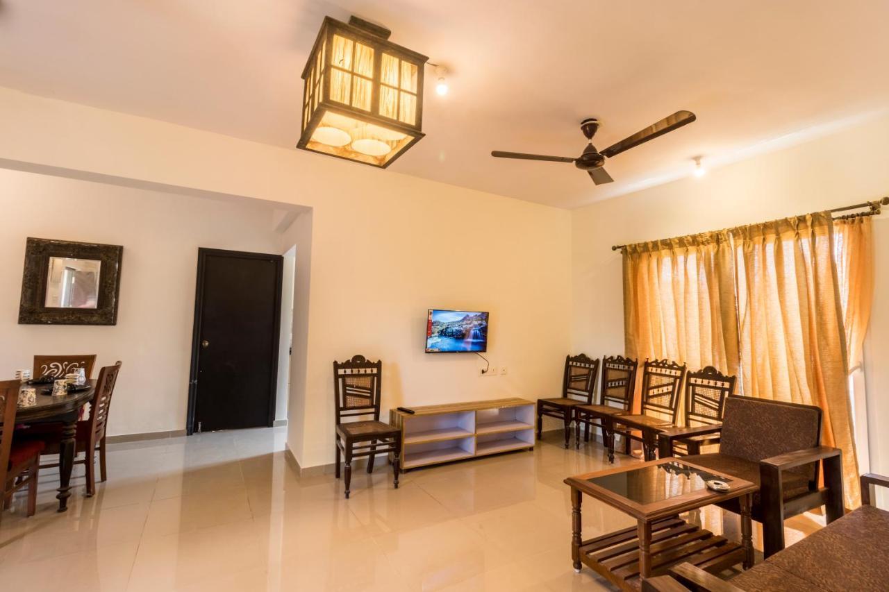 Ronnie'S Studio Apartment Arpora Bagian luar foto