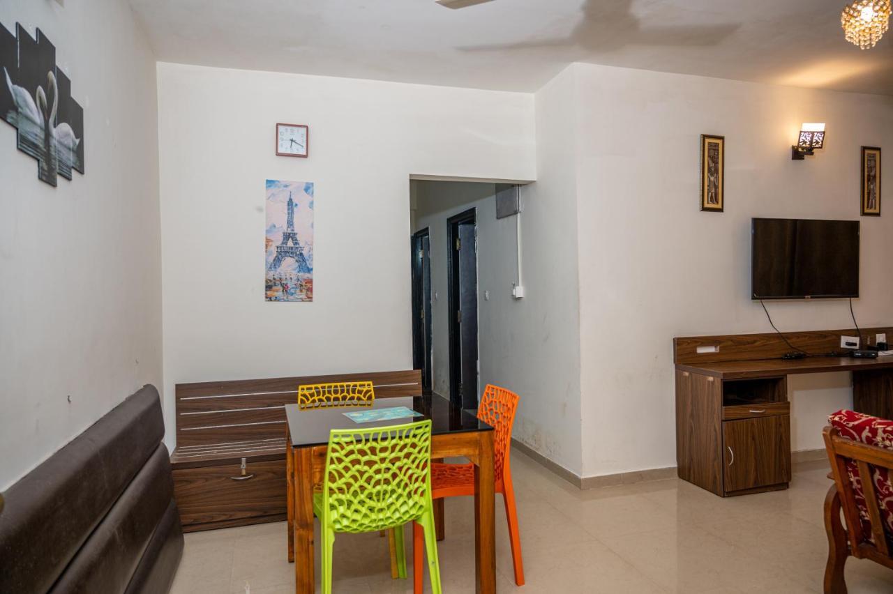 Ronnie'S Studio Apartment Arpora Bagian luar foto