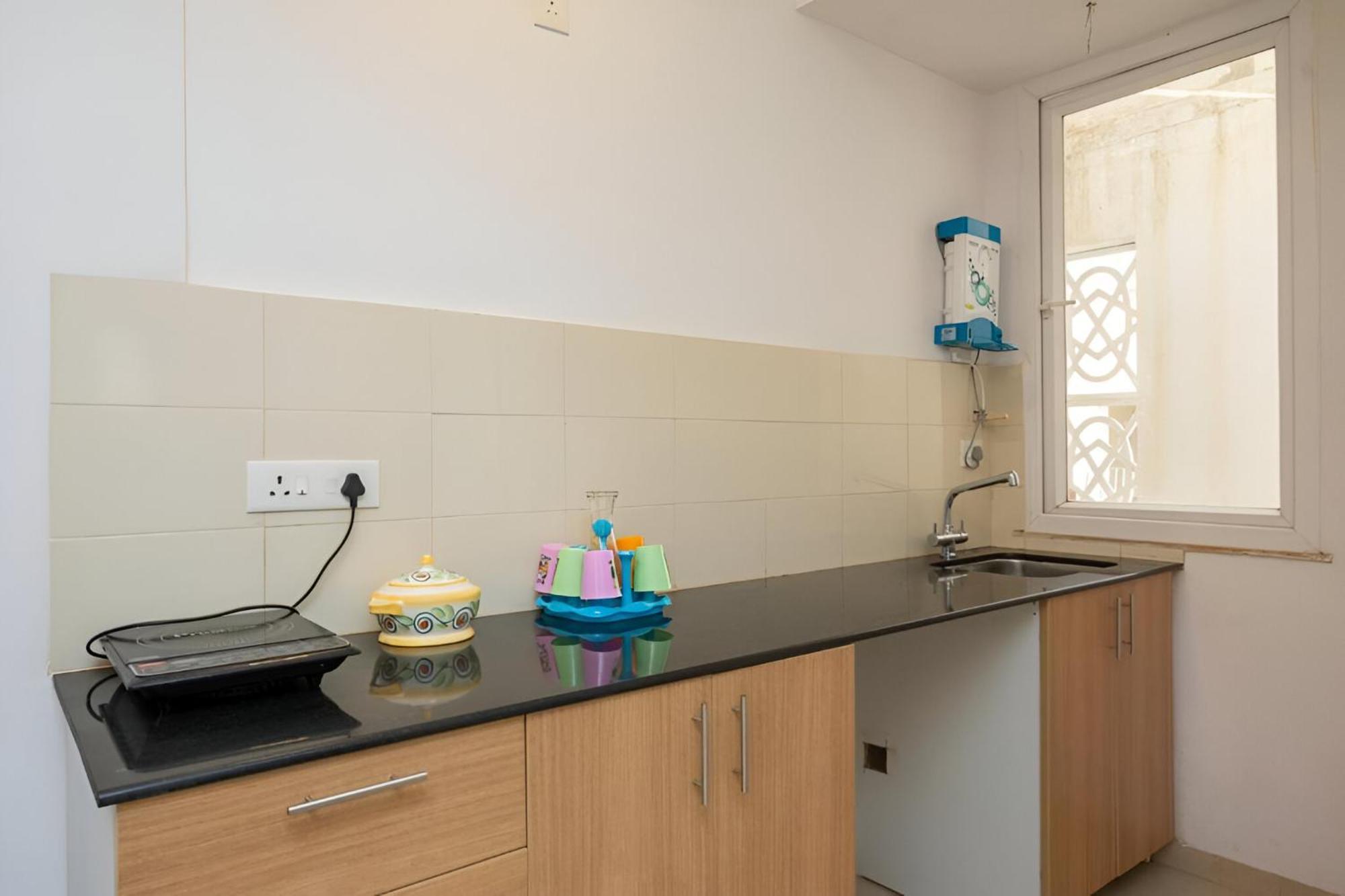 Ronnie'S Studio Apartment Arpora Bagian luar foto