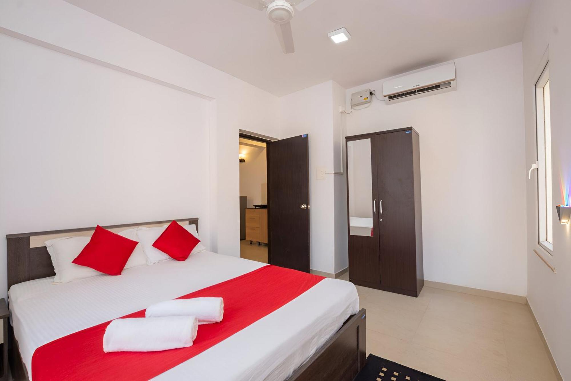 Ronnie'S Studio Apartment Arpora Bagian luar foto